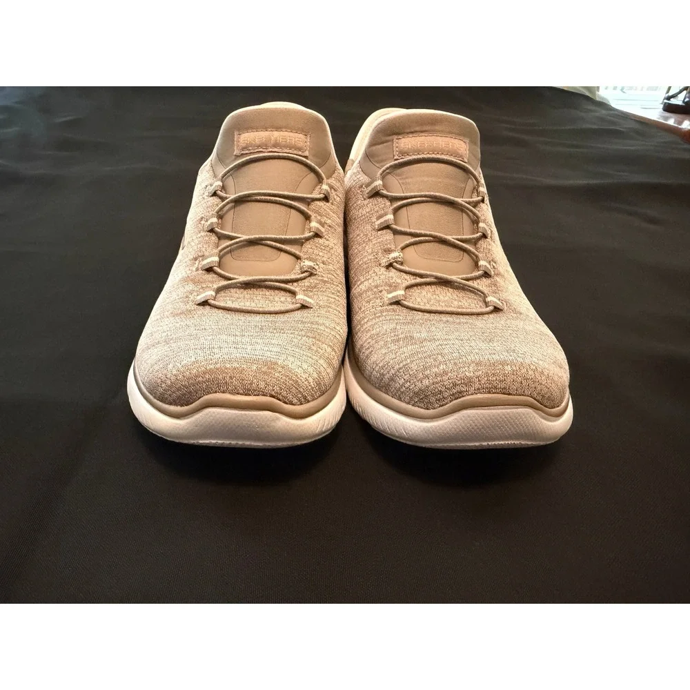 Skechers hands free